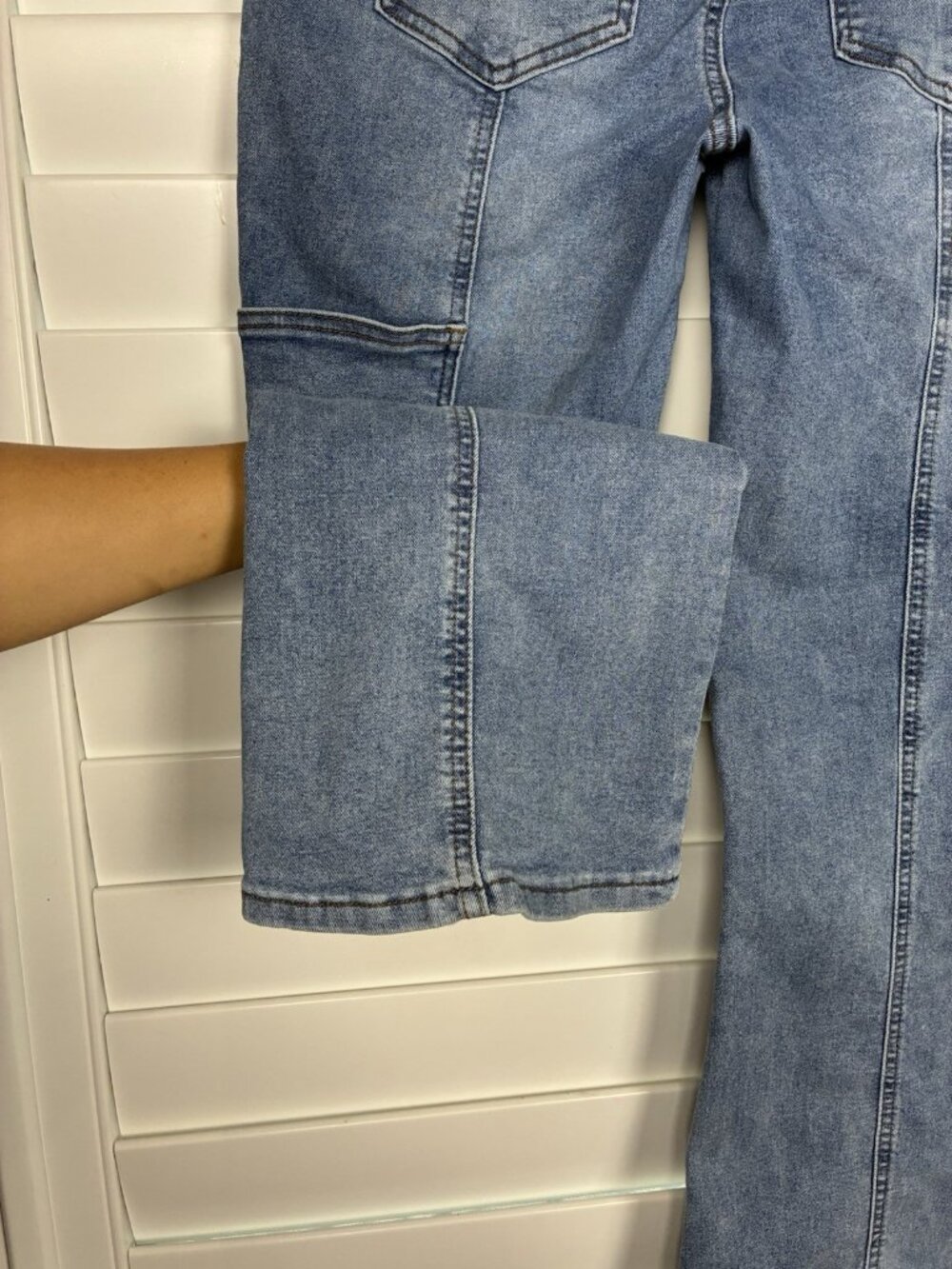 RE generation by Celebrity Pink Women’s 13/31 Blue Utility Bootcut Stretch Jeans - Picture 5 of 7